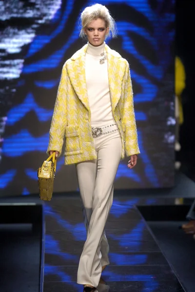 Look 6